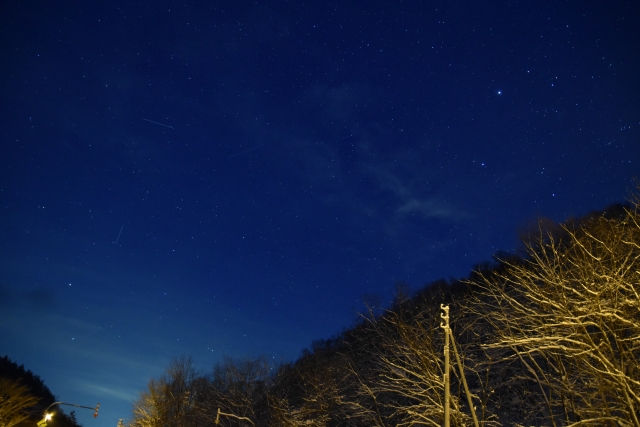 2019年4月23日にこと座流星群が見れる場所