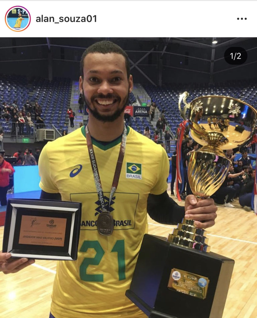 ブラジル男子バレーの若きスター選手のソウザ